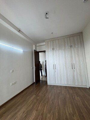 Room in 2 BHK Apartment at Signature Global City 92, Sector 92 – for Rent