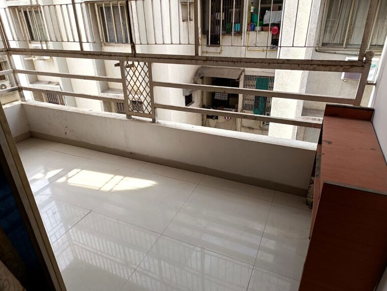Balcony, satellite 2 Bedroom 125 Sq.Yd. Apartment In Satellite Ahmedabad 10659747
