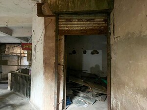   Shop at Shahdara – for Sale