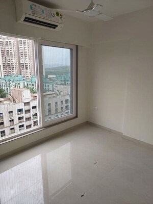Room in 2 BHK Apartment at L And T Rejuve 360, Mulund West – for Rent