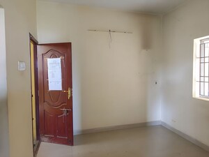 Room in  Apartment at Veppampattu – for Sale