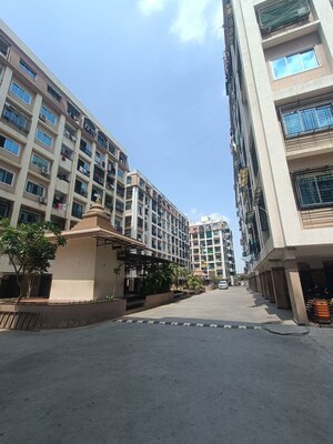  Apartment For Sale in Mota Varachha