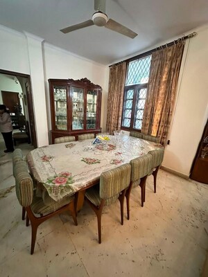 Bedroom in 2 BHK Builder Floor at Panchsheel Enclave – for Rent