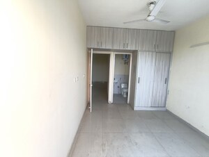 2 BHK Apartment For Rent in Pyramid Urban Homes 3, Sector 67a