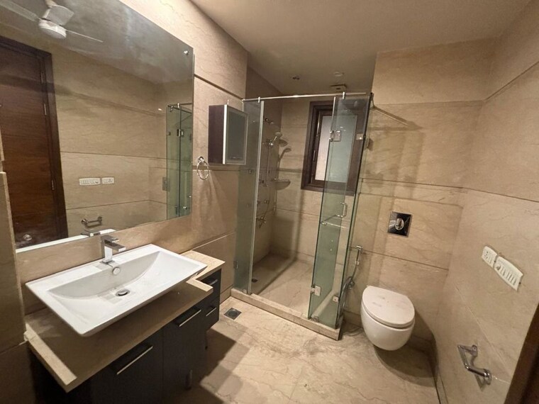 Bathroom, panchsheel park 4 Bedroom 500 Sq.Yd. Builder Floor In Panchsheel Park Delhi 10659855