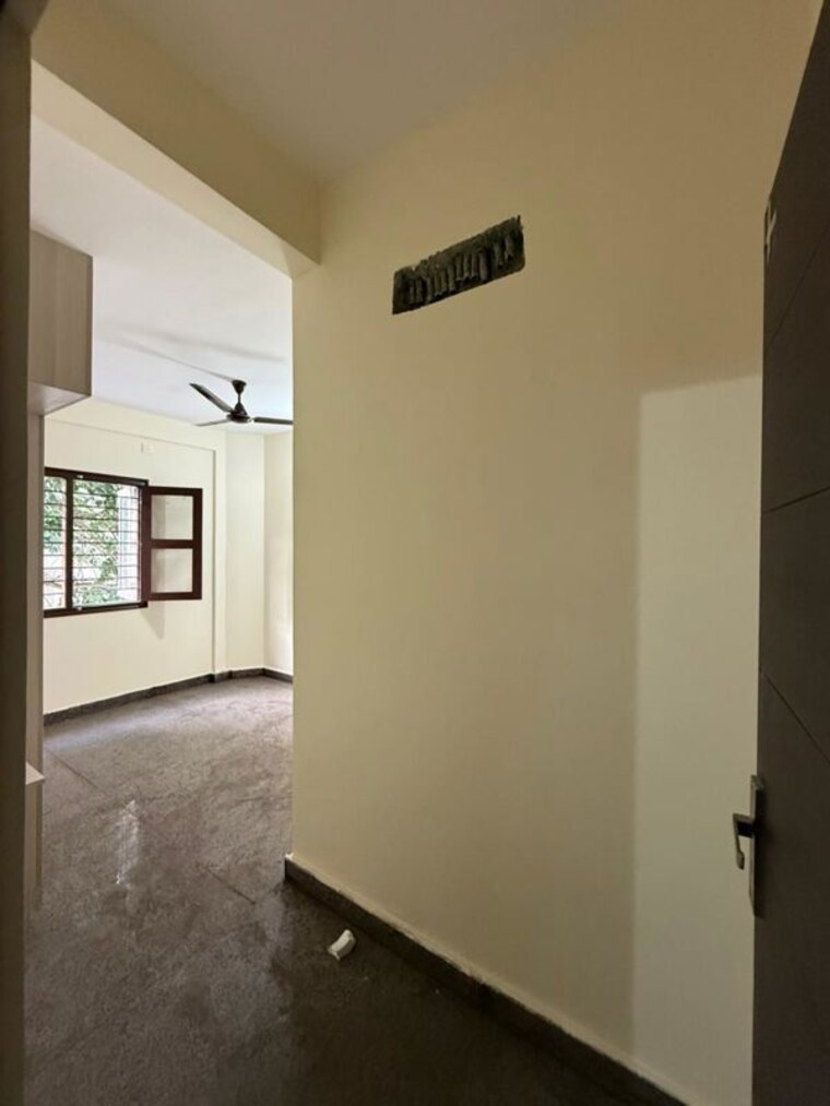 Room, koramangala 2 Bedroom 1100 Sq.Ft. Apartment In Koramangala Bangalore 10659877
