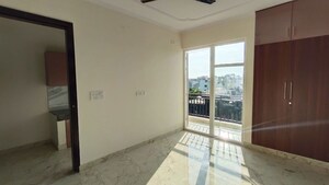 Room in 2 BHK Builder Floor at Saket – for Rent
