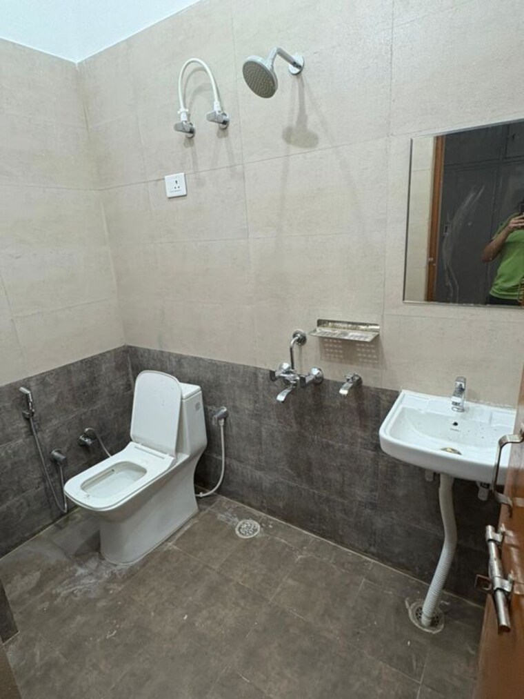 Bathroom, stellar-okas-golf-view 2 Bedroom 1000 Sq.Ft. Independent House In Sushant Golf City Lucknow 10659879