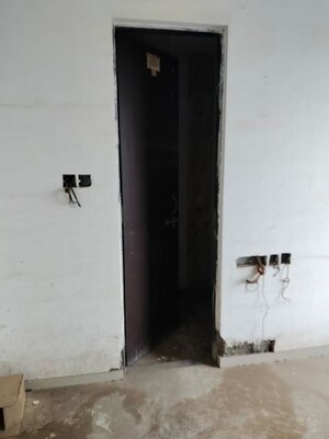 Room in  Apartment at Bavdhan – for Sale
