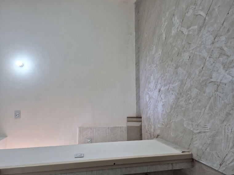 Balcony, mayur vihar 1.5 Bedroom 750 Sq.Ft. Apartment In Mayur Vihar Delhi 10659887
