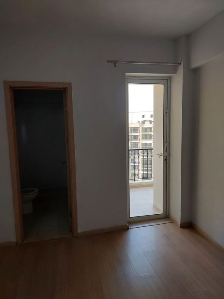 Room, dlf-new-town-heights-i 4 Bedroom 2364 Sq.Ft. Apartment In Sector 90 Gurgaon 10659927