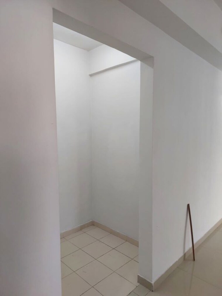 Room, dlf-new-town-heights-i 4 Bedroom 2364 Sq.Ft. Apartment In Sector 90 Gurgaon 10659927