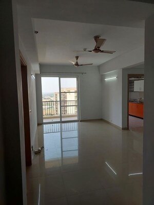 Room in 4 BHK Apartment at DLF New Town Heights I, Sector 90 – for Rent