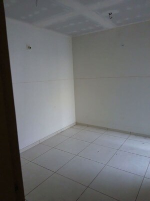 Room in  Apartment at Ronki – for Sale