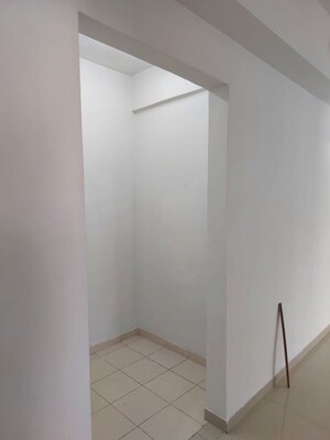 Room in 4 BHK Apartment at DLF New Town Heights I, Sector 90 – for Sale
