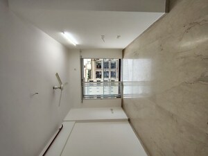 Room in 2 BHK Apartment at Courtyard by Narang Realty and The Wadhwa Group, Pokhran Road No Two – for Rent