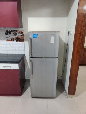 Furnished Amenities in 2 BHK Apartment at Nri Layout – for Rent