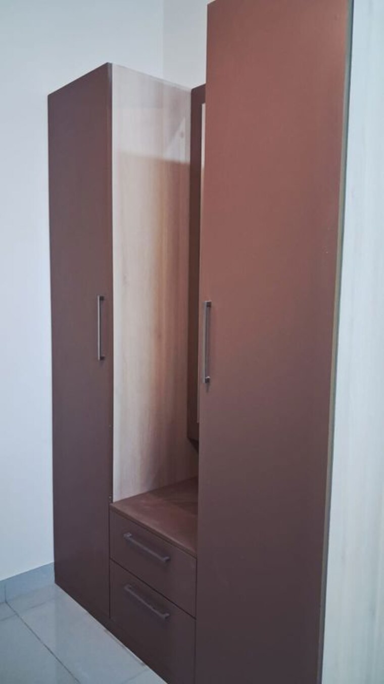 Room, adarsh-greens 4 Bedroom 2000 Sq.Ft. Apartment In Kogilu Bangalore 10659930