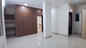 Room in 4 BHK Apartment at Adarsh Greens, Kogilu – for Rent