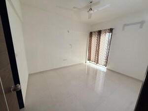 Room in 2 BHK Apartment at Konark Virtue, Keshav Nagar – for Rent