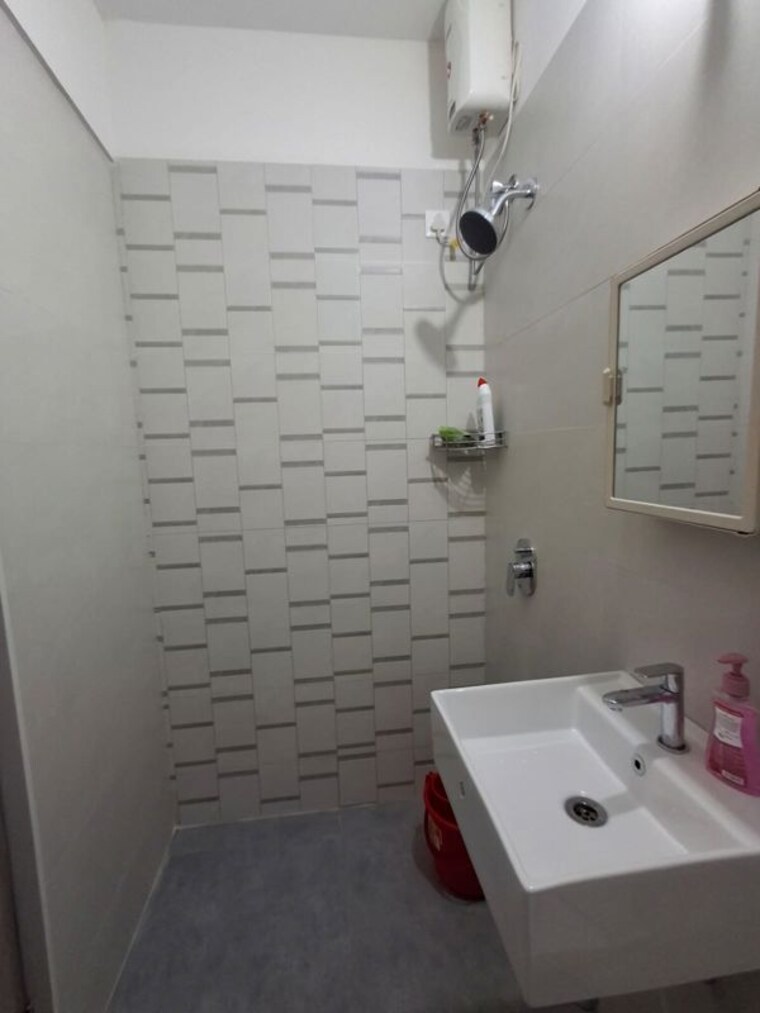 Bathroom, ashar-arize 1 Bedroom 457 Sq.Ft. Apartment In Kalwa Thane 10660013