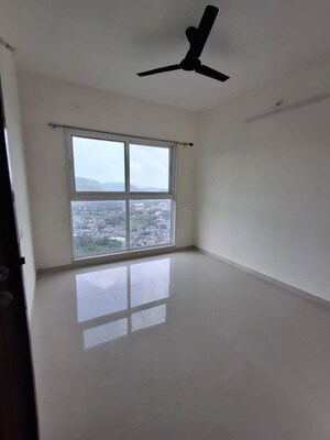 Room in 1 BHK Apartment at Ashar Arize, Kalwa – for Rent