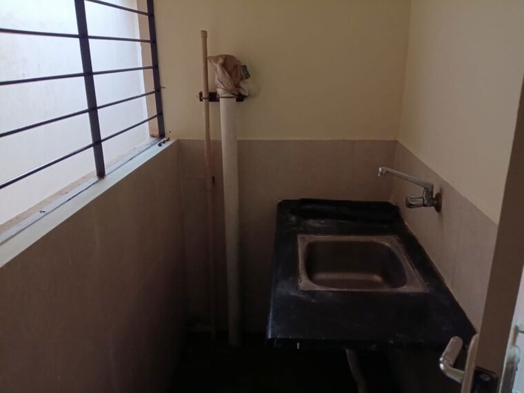 Bathroom, nri layout 2 Bedroom 1000 Sq.Ft. Apartment In Nri Layout Bangalore 10660022