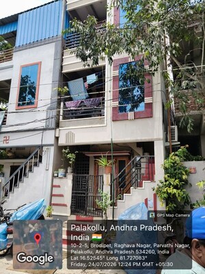  Independent House For Sale in Lingapalem