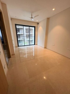 Room in 2 BHK Apartment at L And T Rejuve 360, Mulund West – for Rent