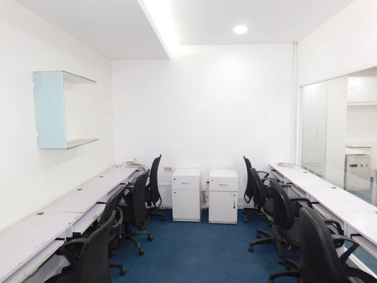 Team Area, nagpada Commercial Office Space 2200 Sq.Ft. In Nagpada Mumbai 10660126