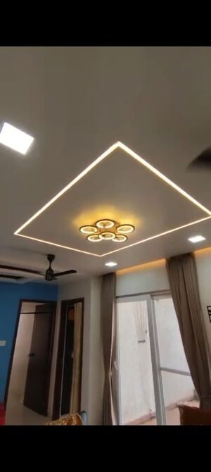 Furnished Amenities in 3 BHK Apartment at Majestique Towers, Kharadi – for Rent