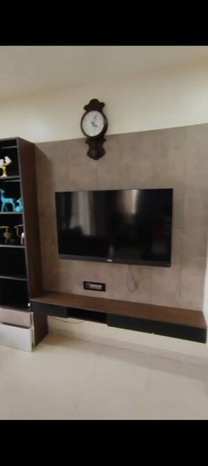 Furnished Amenities in 3 BHK Apartment at Majestique Towers, Kharadi – for Rent
