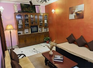 Living Room in 2.5 BHK Builder Floor at RWA Apartments Sector 19, Sector 19 – for Rent