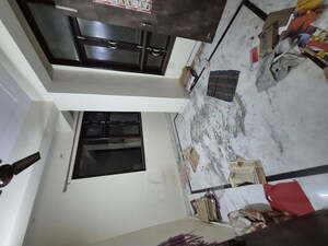 Room in 2.5 BHK Builder Floor at Mayur Vihar – for Rent