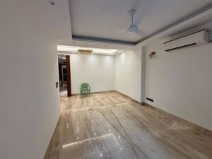 Bedroom in 3 BHK Builder Floor at Shivalik Colony – for Rent