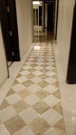Room in 3 BHK Builder Floor at Shivalik Colony – for Rent