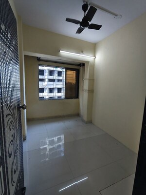Room in 2 BHK Apartment at Anuradha Tower, Sion East – for Rent