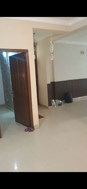 Bathroom in 3.5 BHK Apartment at Silver City Heights, Ambala Highway – for Rent