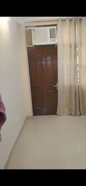 Furnished Amenities in 3.5 BHK Apartment at Silver City Heights, Ambala Highway – for Rent