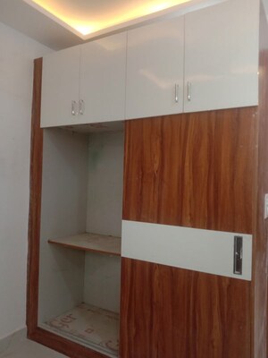 Furnished Amenities in 2 BHK Builder Floor at Dwarka Mor – for Sale