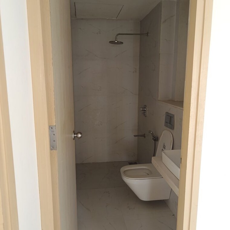 Bathroom, lodha-bel-air 2 Bedroom 779 Sq.Ft. Apartment In Jogeshwari West Mumbai 10660218