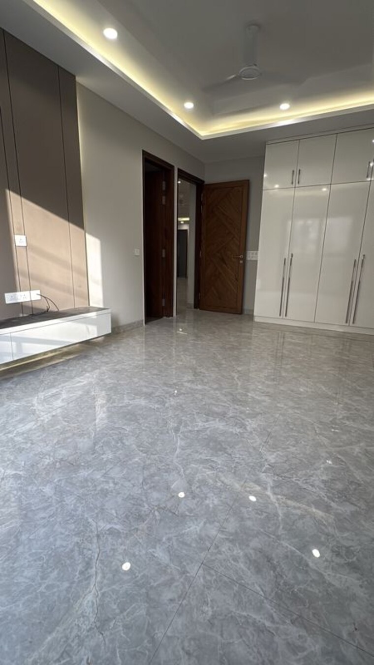 Room, palam vihar  312 Sq.Yd. Builder Floor In Palam Vihar Gurgaon 10660236