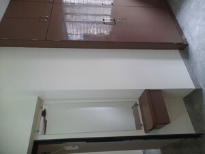 Furnished Amenities in 1 BHK Apartment at Vasant Vihar – for Rent