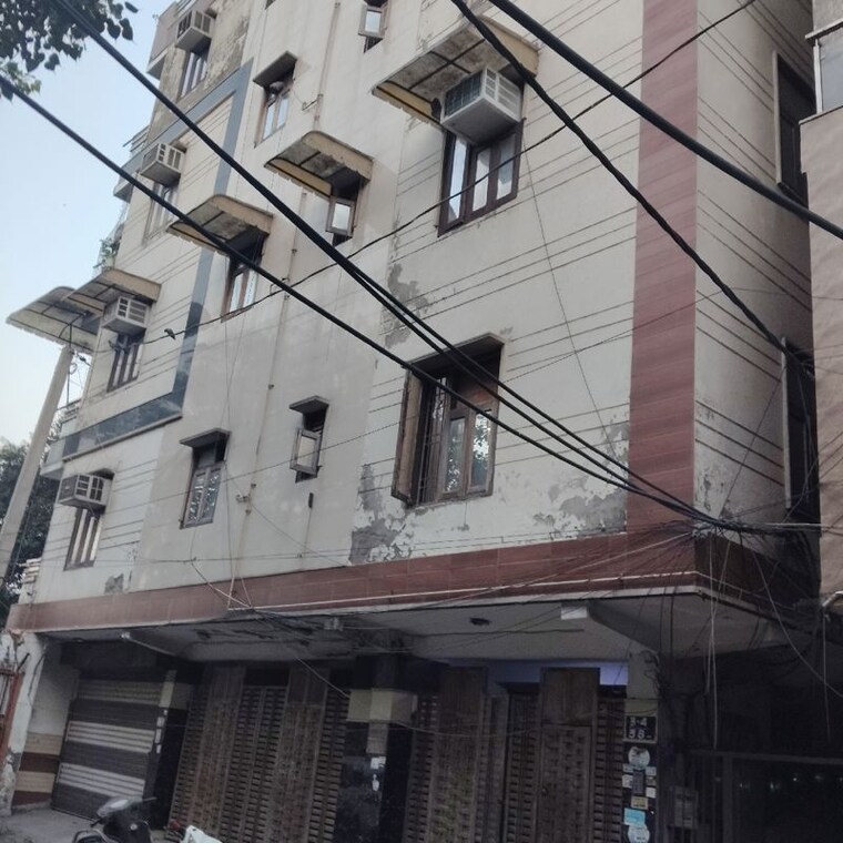 Exterior View, rohini sector 17 3 Bedroom 60 Sq.Mt. Builder Floor In Rohini Sector 17 Delhi 10660229