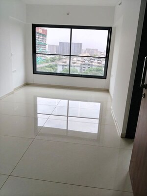 Room in 2 BHK Apartment at RIPL Aikya Roots, Vikhroli West – for Rent