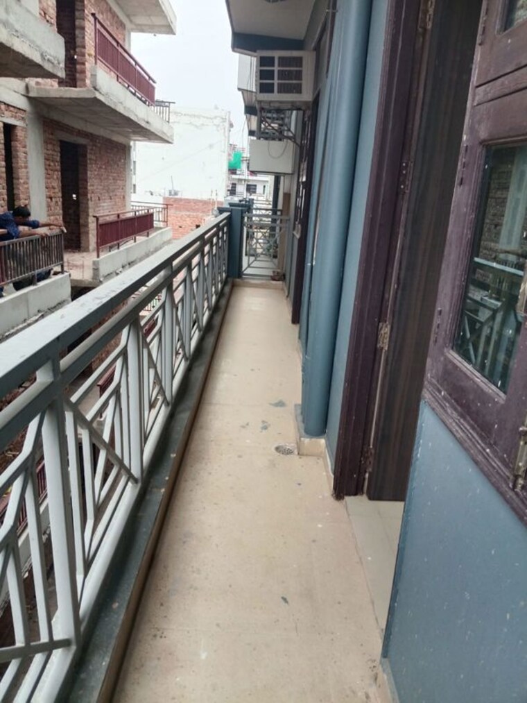 Balcony, sector 57 1 Bedroom 700 Sq.Ft. Builder Floor In Sector 57 Gurgaon 10660287