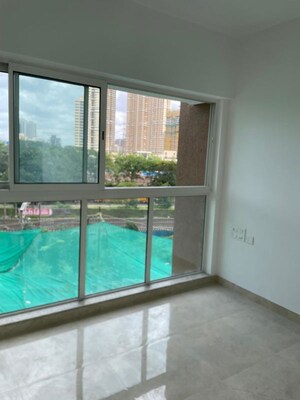 Room in 2 BHK Apartment at Runwal Forests, Kanjurmarg West – for Rent