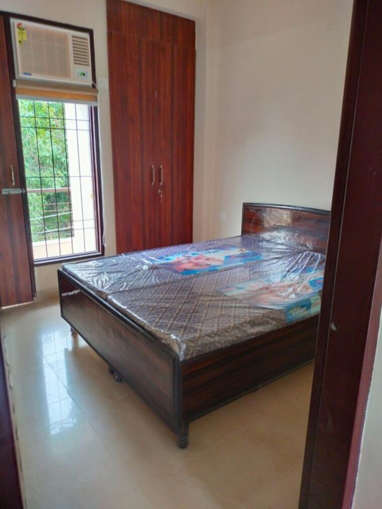 Bedroom, sector 45 1 Bedroom 725 Sq.Ft. Builder Floor In Sector 45 Gurgaon 10660314