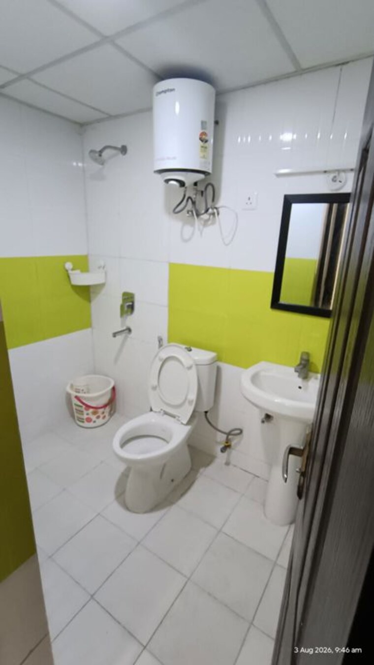 Team Area, antriksh-golf-view 3.5 Bedroom 1640 Sq.Ft. Apartment In Sector 78 Noida 10660310