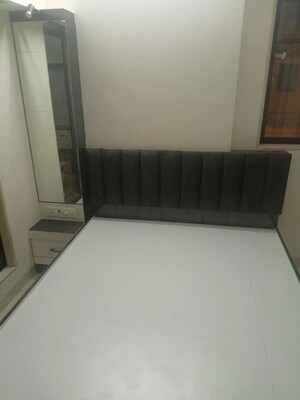 Room in 1.5 BHK Apartment at Chandiwala Pearl Heaven, Andheri East – for Rent